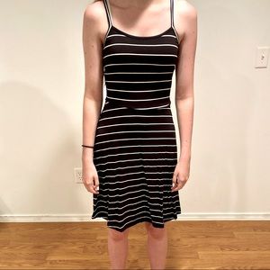 2/$25 Jersey knit dress